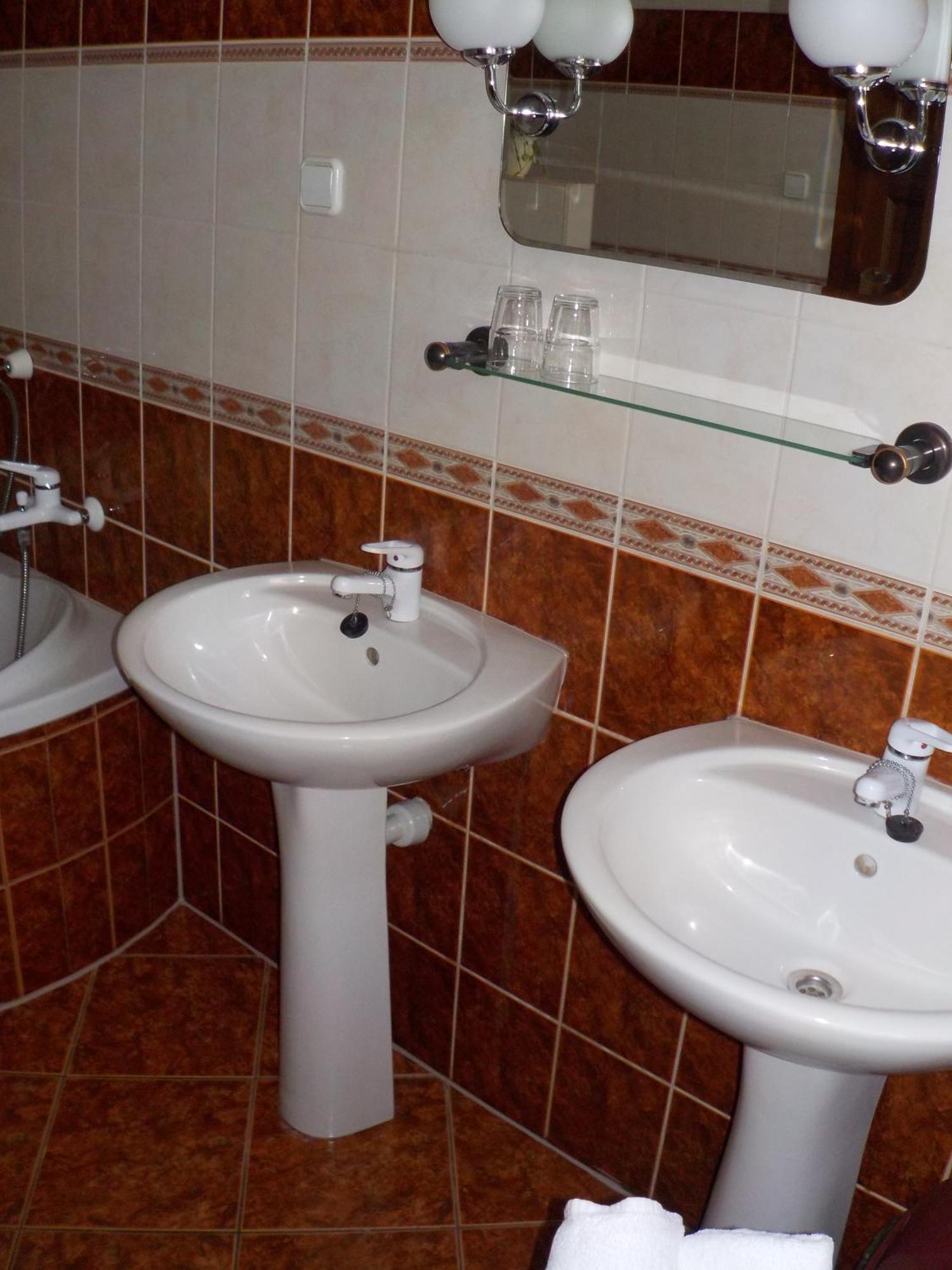 Hotel Krivan Kiszucaújhely Szoba fotó