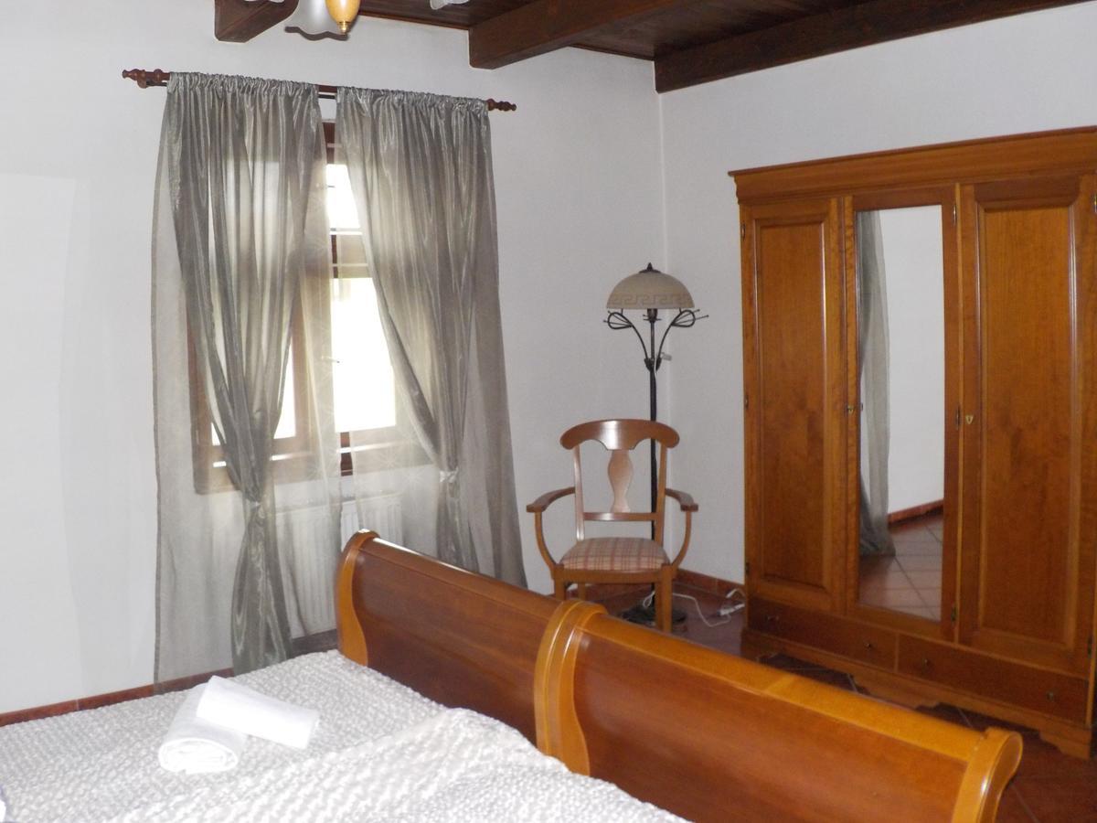 Hotel Krivan Kiszucaújhely Kültér fotó